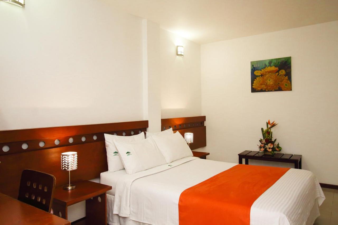 Hotel Imbanaco Cali Bagian luar foto