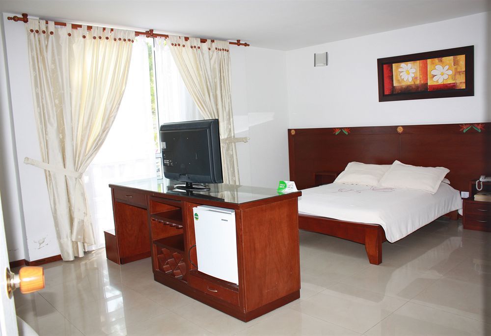 Hotel Imbanaco Cali Bagian luar foto