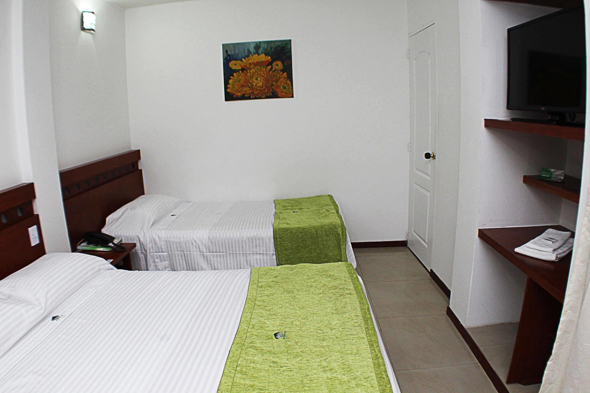 Hotel Imbanaco Cali Bagian luar foto